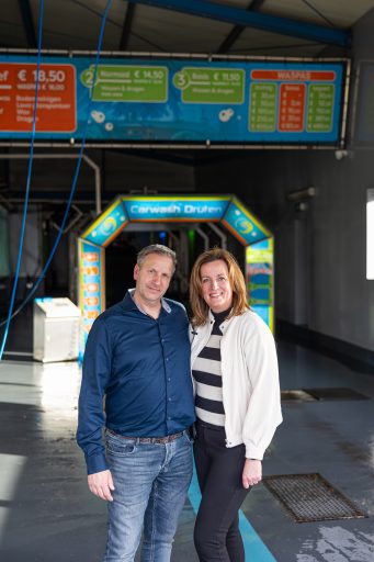 ‘Carwash Druten schakelt een versnelling hoger’