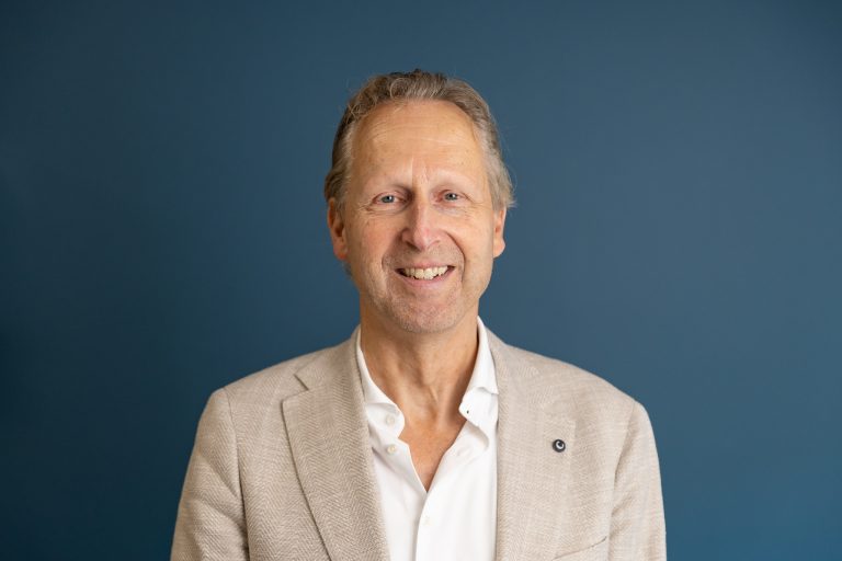 Rob Almering nieuwe directeur community Rivierenland bij Koning Willem I College